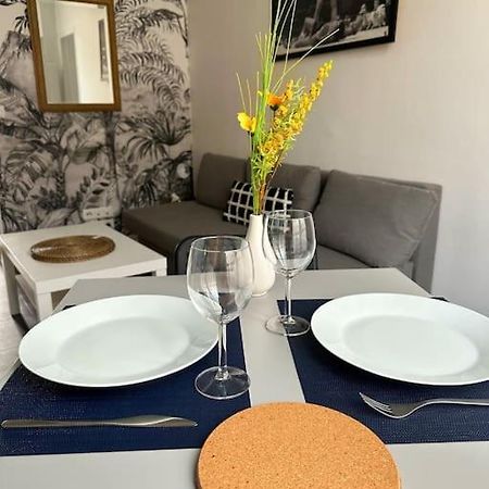 L Audacieux T2 Proche Gare Rer E Apartment Вилмомбл Екстериор снимка